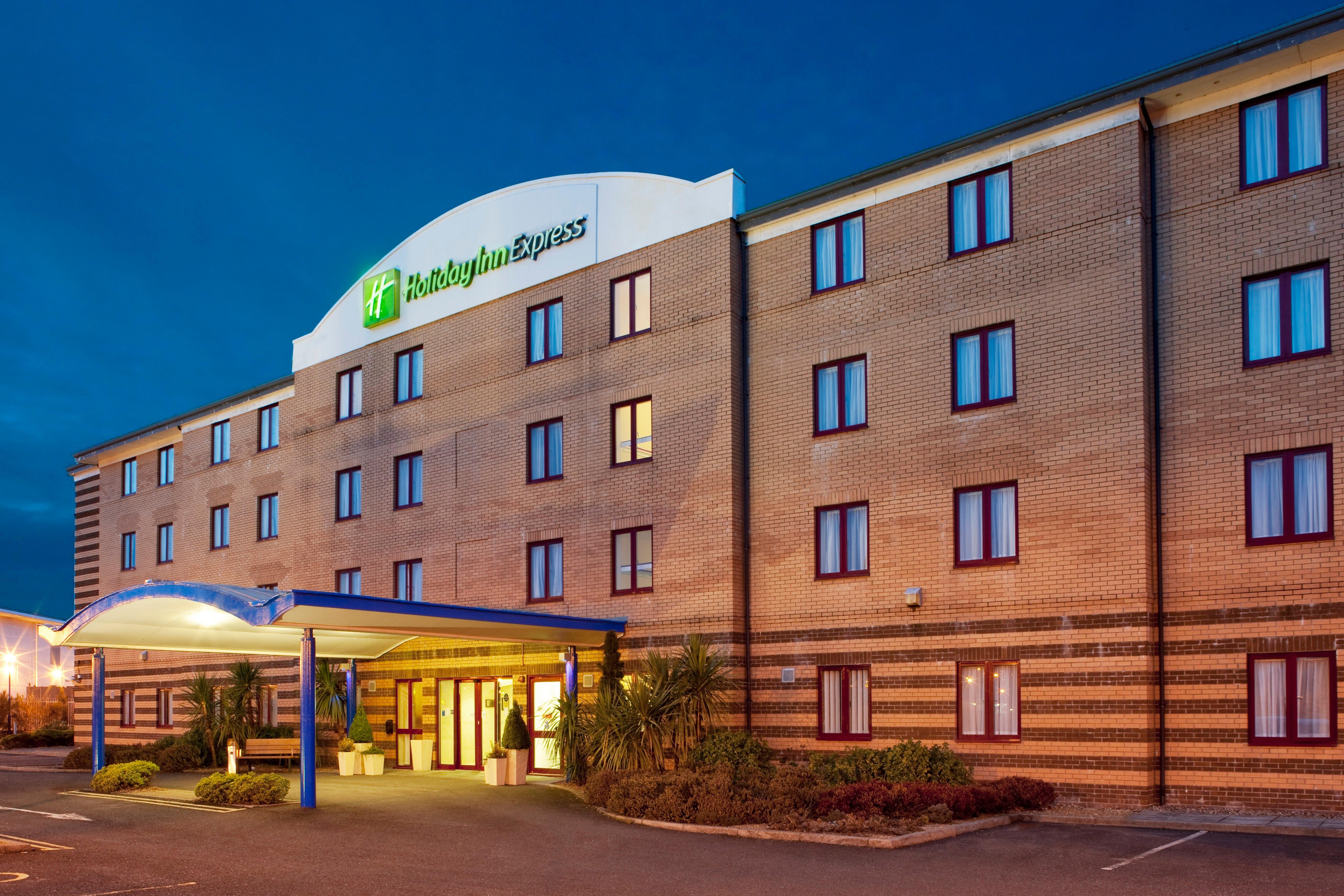 Holiday Inn Express Greenock, An Ihg Hotel Dış mekan fotoğraf